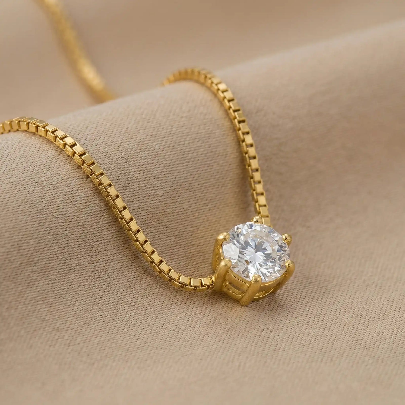 Classic Solitaire Necklace