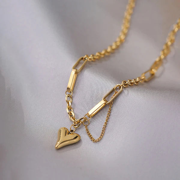Gold-Plated Heart Charm Bracelet | Anti-Tarnish, Waterproof & Hypoallergenic