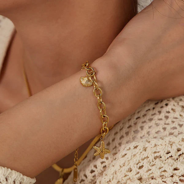 Gold-Plated Starfish & Seashell Charm Bracelet | Anti-Tarnish, Waterproof & Hypoallergenic