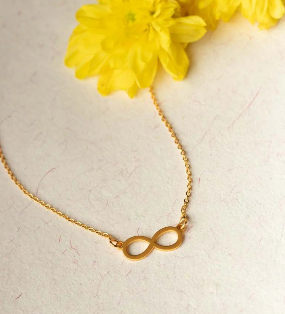 Minimal Infinity Pendant Necklace | 18K Gold-Plated