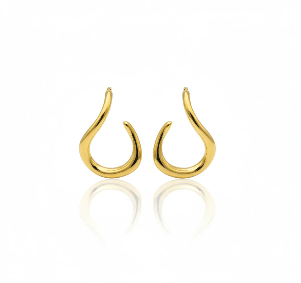 Golden Fluid Curve Hoop Earrings
